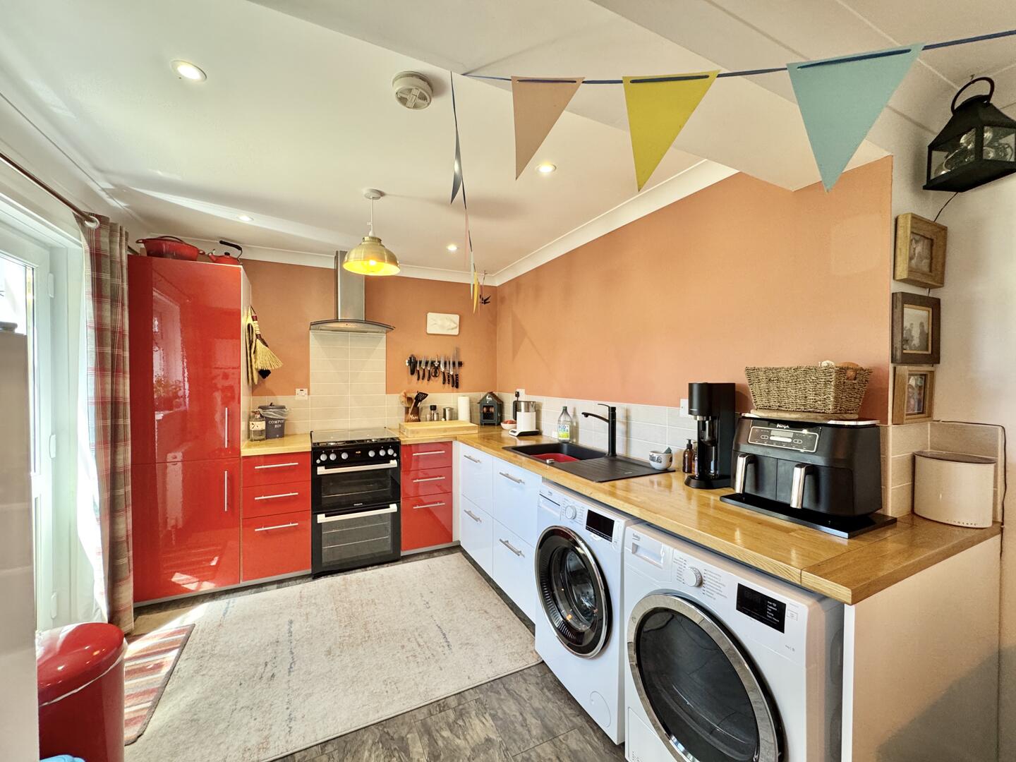 2 bed property in Agar Road, Redruth